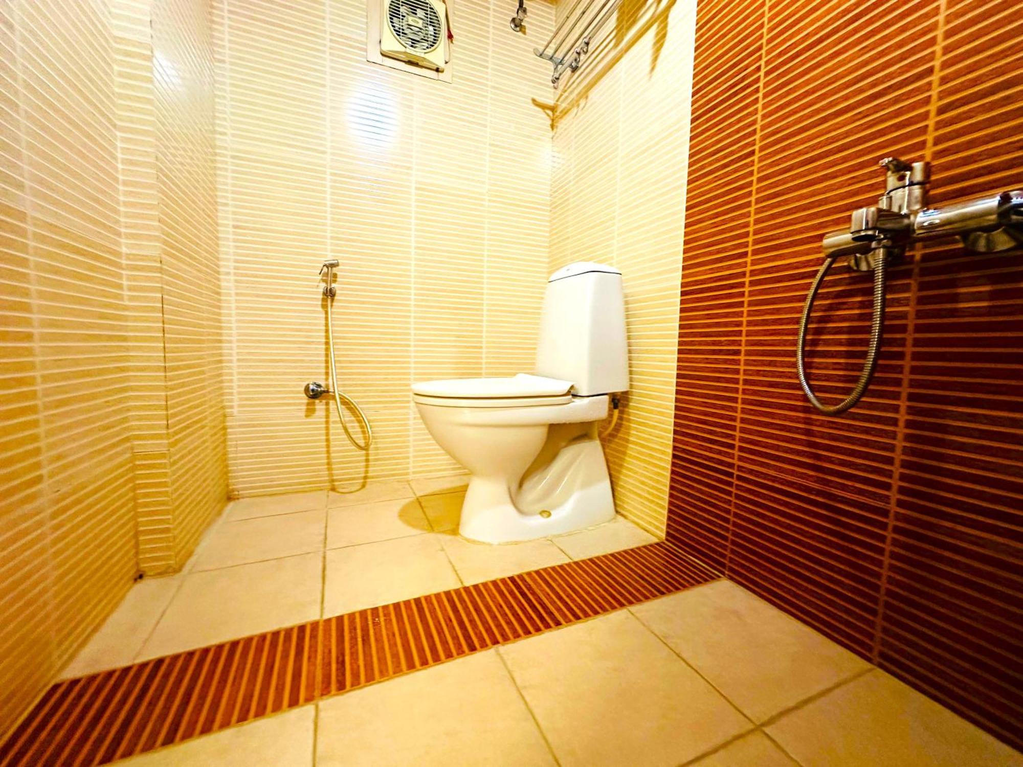 Aundh Elite Stay Пюн Екстериор снимка