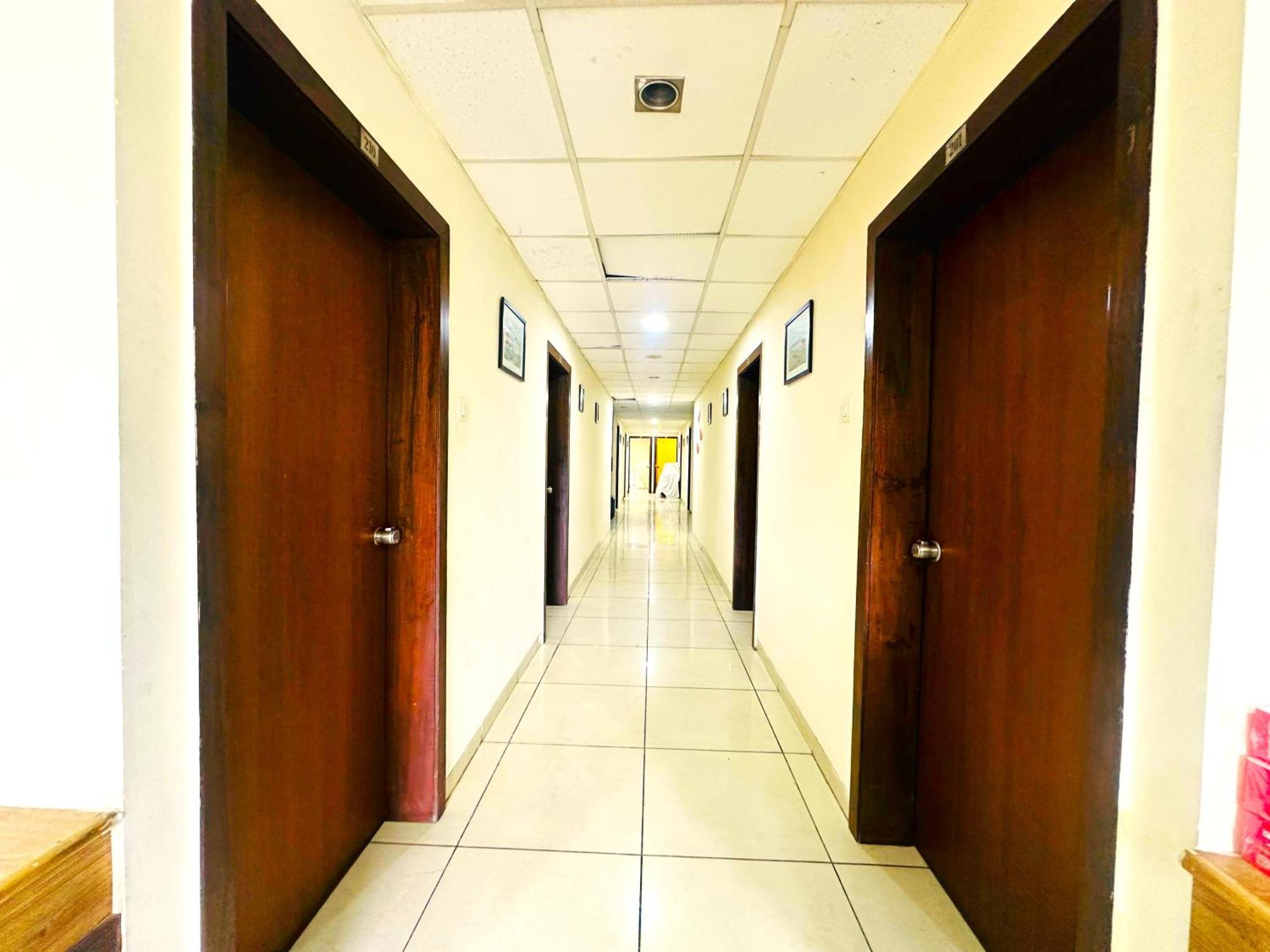 Aundh Elite Stay Пюн Екстериор снимка